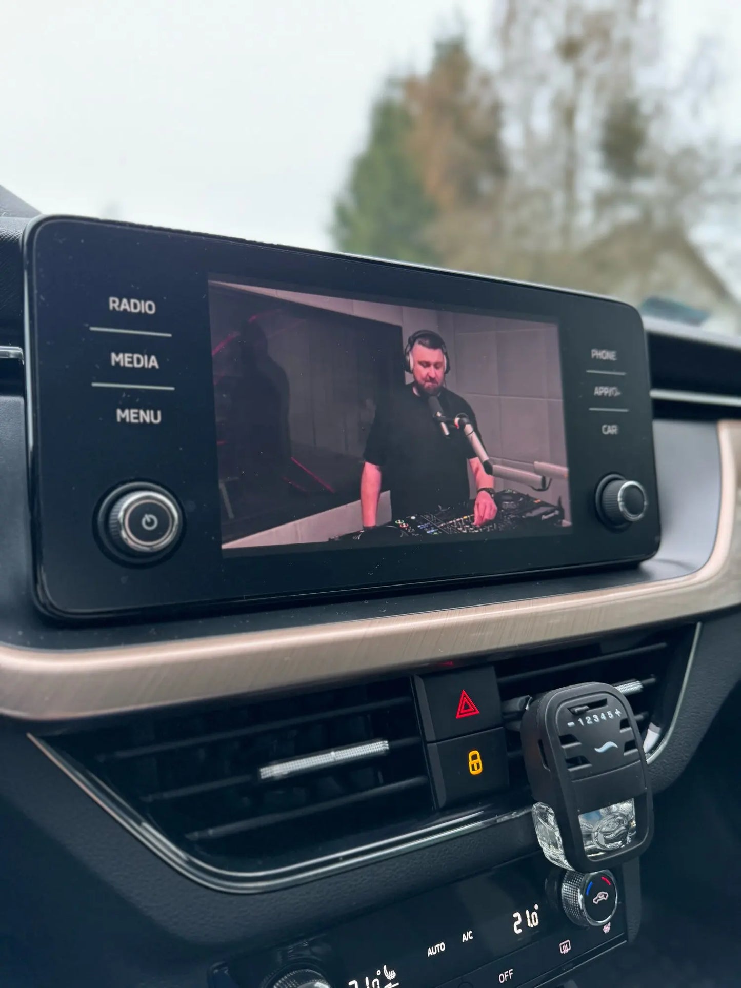 Youtube & Netflix AI-box för Skoda